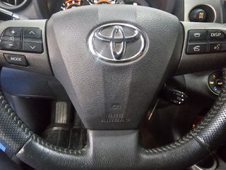 Toyota RAV4 2011