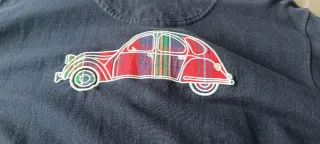 Polo manga larga azul con logo coche