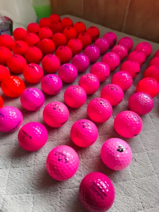 68 Bolas de Golf Titleist, TaylorMade, callaway