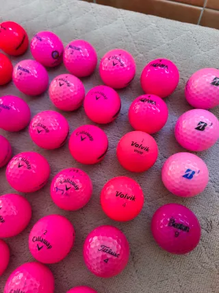 68 Bolas de Golf Titleist, TaylorMade, callaway