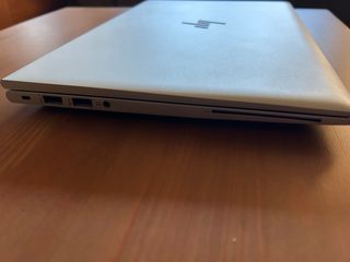 HP Elitebook 830 G8 Plata