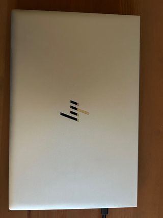 HP Elitebook 830 G8 Plata