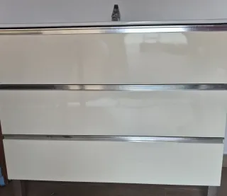 Mueble de baño con lavabo