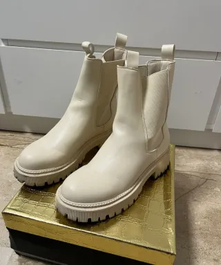 Botas Chelsea blancas