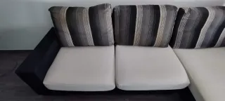 Sofá Chaiselongue tela beige y negro