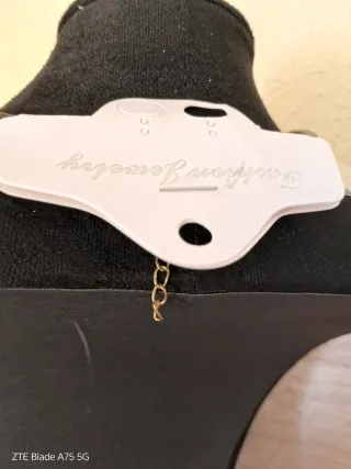 Collar bisutería dorado con cadena marrón