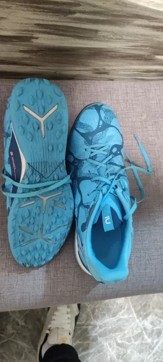 Botas fútbol multitacos T45