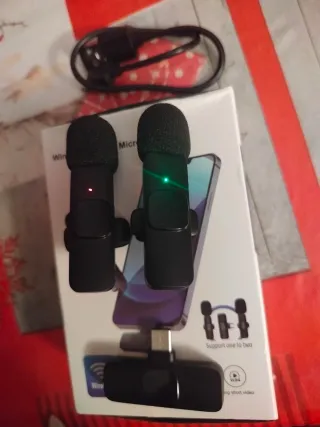 Microfono Lavalier Wireless USB-C per iPhone