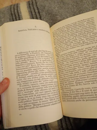 Don Vito le relazioni segrete tra Stato e mafia...