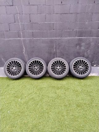 Llantas OZ Racing 18” 8J ET88