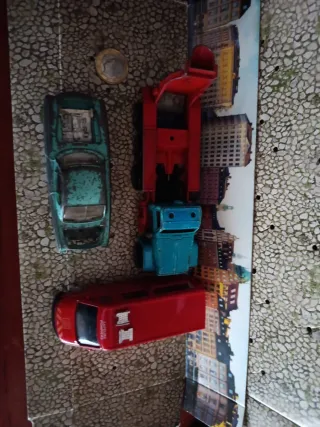 Matchbox varios