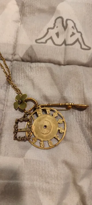 Collana vintage con ciondolo a forma di cucchiaino