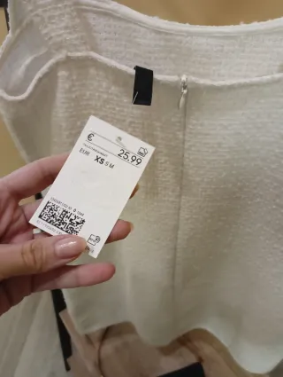 Vestido estilo Chanel blanco