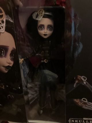 Monster High Skullector Manostijeras. Nueva