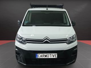 Citroen Berlingo 2022 Furgon talla M con baca