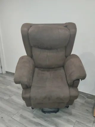 Sillón relax elevador de piel