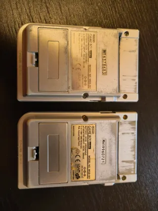 Nintendo Game Boy Pocket Plata y amarilla