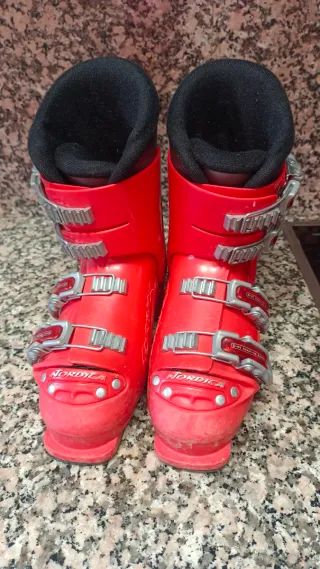 Botas de esquí Nordica Rojas