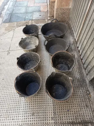 Lote de 7 cubos de goma negros