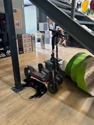 Patinete eléctrico Segway ZT3