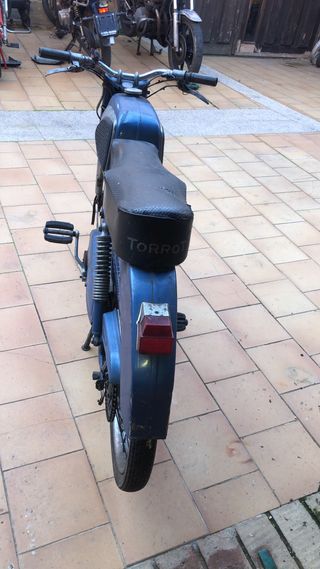Ciclomotor Torrot Completo