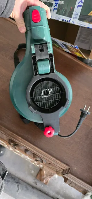 Soprador e Aspirador de Folhas Parkside