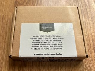 Adaptador USB-C a VGA Aluminio Amazon Basics