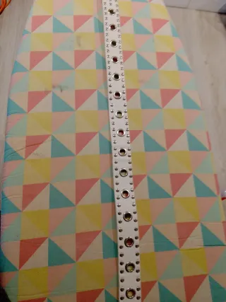 Cintura bianca donna con borchie