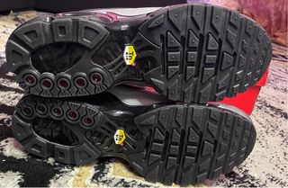 Nike Air Max Plus Tiempo Wolf Grey Black