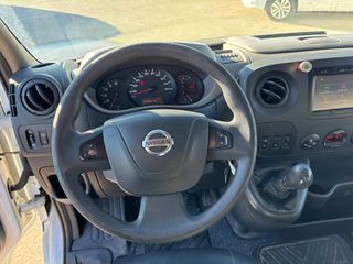 Nissan NV400 L2H2 2019 145CV 219700km