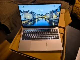 Portátil 15.6 Intel Core i3 16GB RAM 512GB SSD