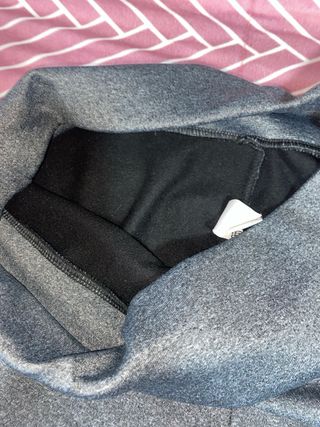 Mallas grises casuales