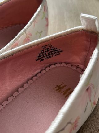 Bailarinas H&M niña floral talla 31