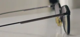 Gafas de graduación negras HUGO BOSS casi nuevas