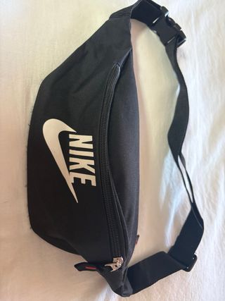 Bandolera Nike Negra