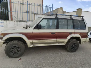 Mitsubishi Montero 1992