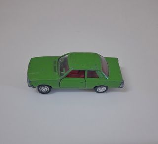 Miniatura Schuco Ford Taunus 1/66