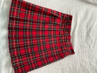 Falda Plisada Cuadros Roja, XS