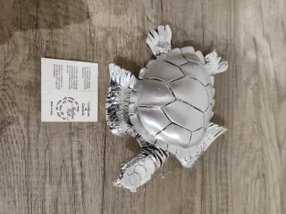 Tartaruga laminata in argento