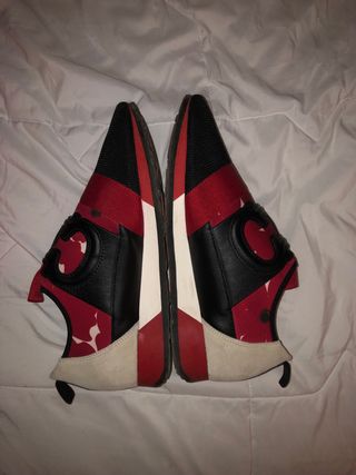 Zapatos Carolina Herrera Negros y Rojos