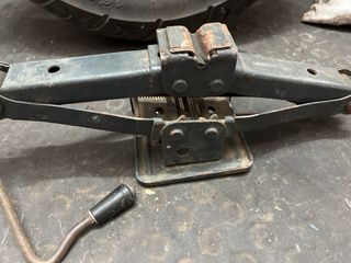 Crick sollevatore auto max 35 cm