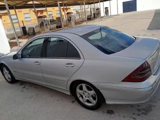 Mercedes-Benz elegance  2005