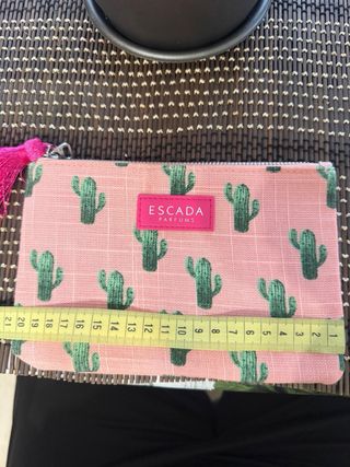 Neceser Escada Cactus Rosa