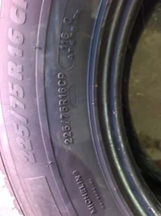 Neumático Michelin Agilis Camping 225/75 R16