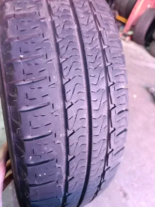 Neumático Michelin Agilis Camping 225/75 R16