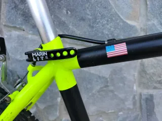 Bicicleta Marin Montaña Negra y Verde