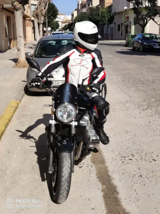 Suzuki Bandit 650 Naked 2008