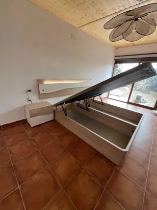 Cama Completa LED + Mesitas + Somier