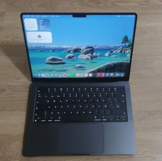 MacBook Pro Apple M3 Pro 12 Núcleos