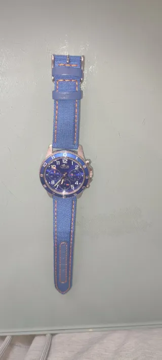 Reloj Lotus para niño con pulsera azul
